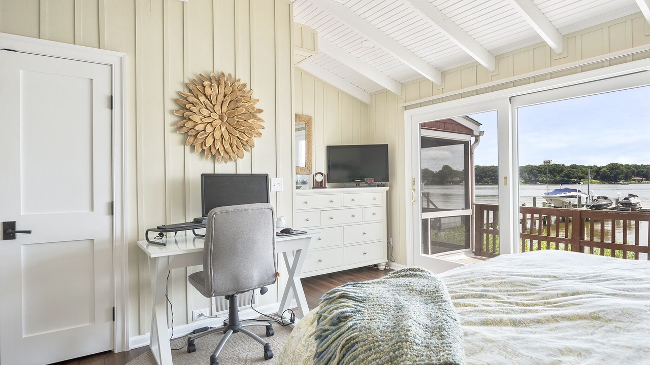 Photo of Bedroom in Chestertown