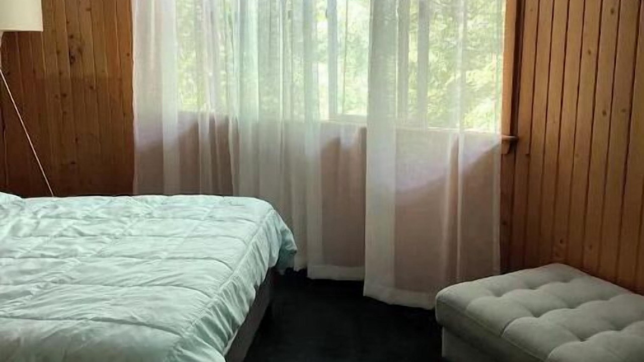 Photo of Bedroom in Cuddebackville