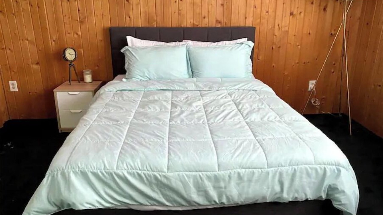 Photo of Bedroom in Cuddebackville