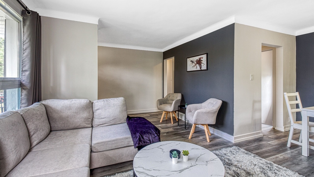 Photo of Livingroom in Sudbury