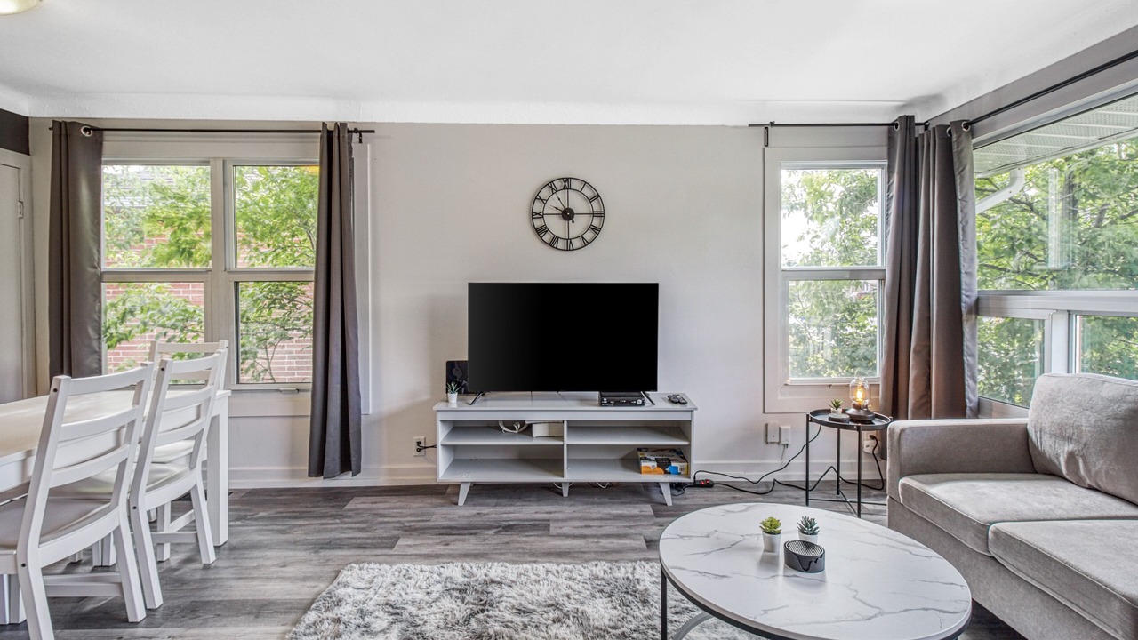 Photo of Livingroom in Sudbury