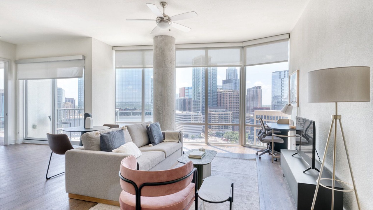 Photo of Livingroom in West End