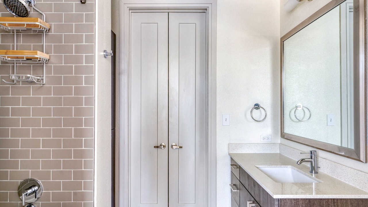 Photo of Bathroom in West End