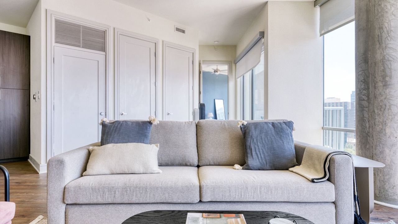 Photo of Livingroom in West End