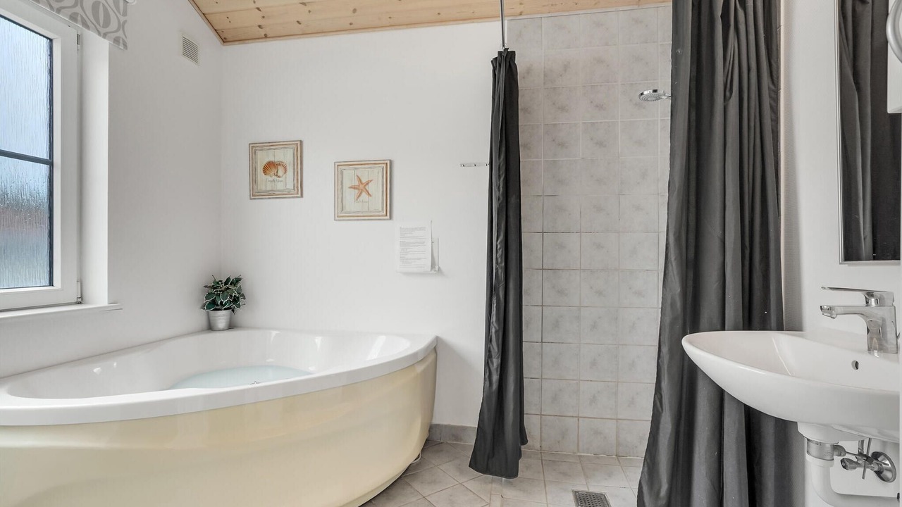 Photo of Bathroom in Grasten