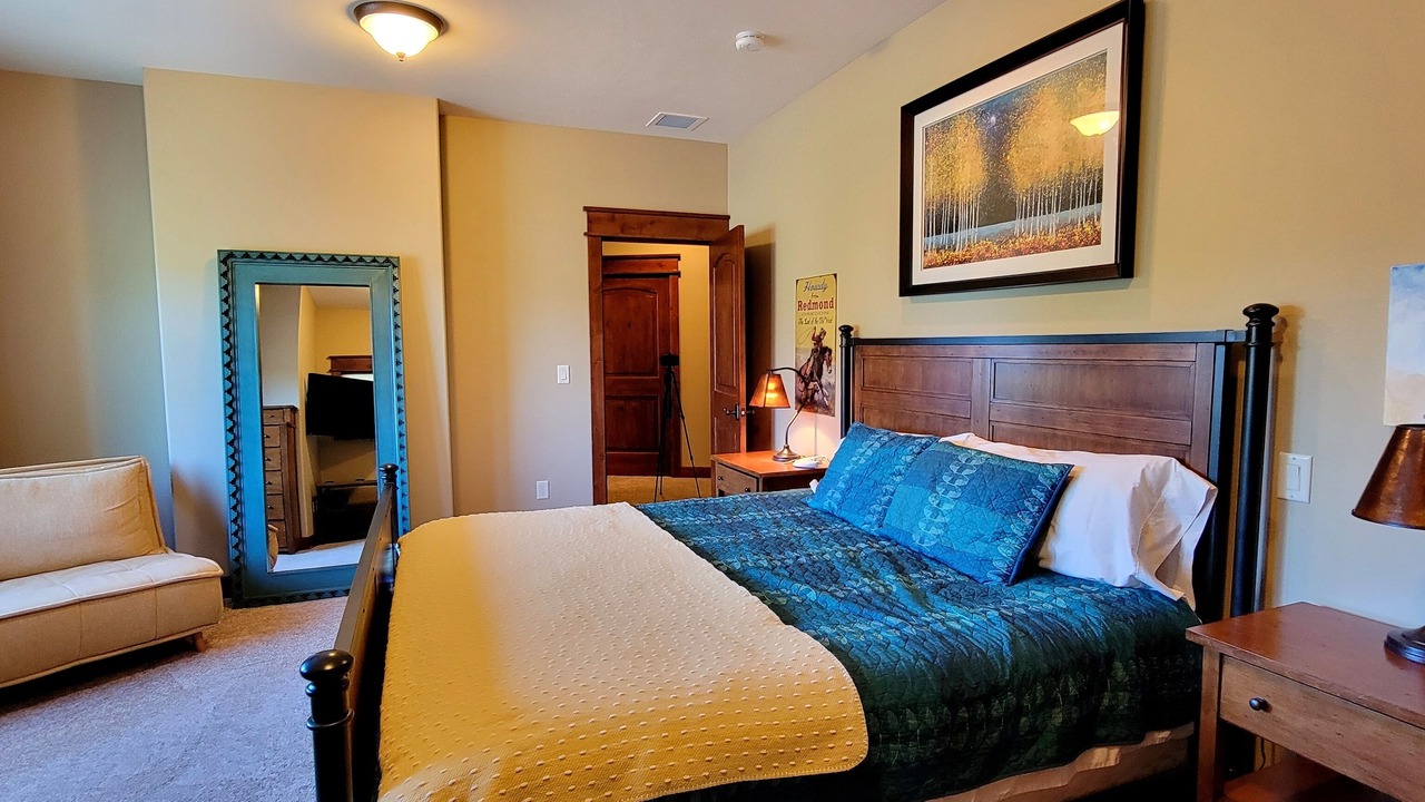 Photo of Bedroom in Redmond