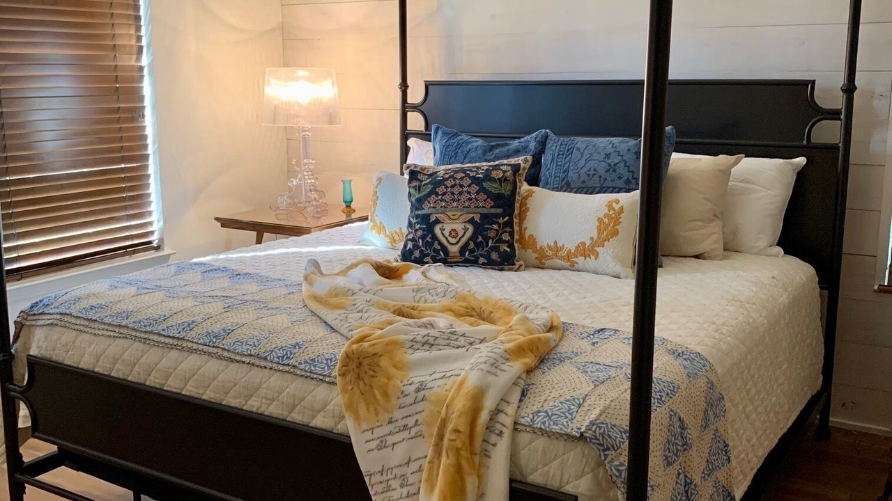 Photo of Bedroom in Sutherland Springs