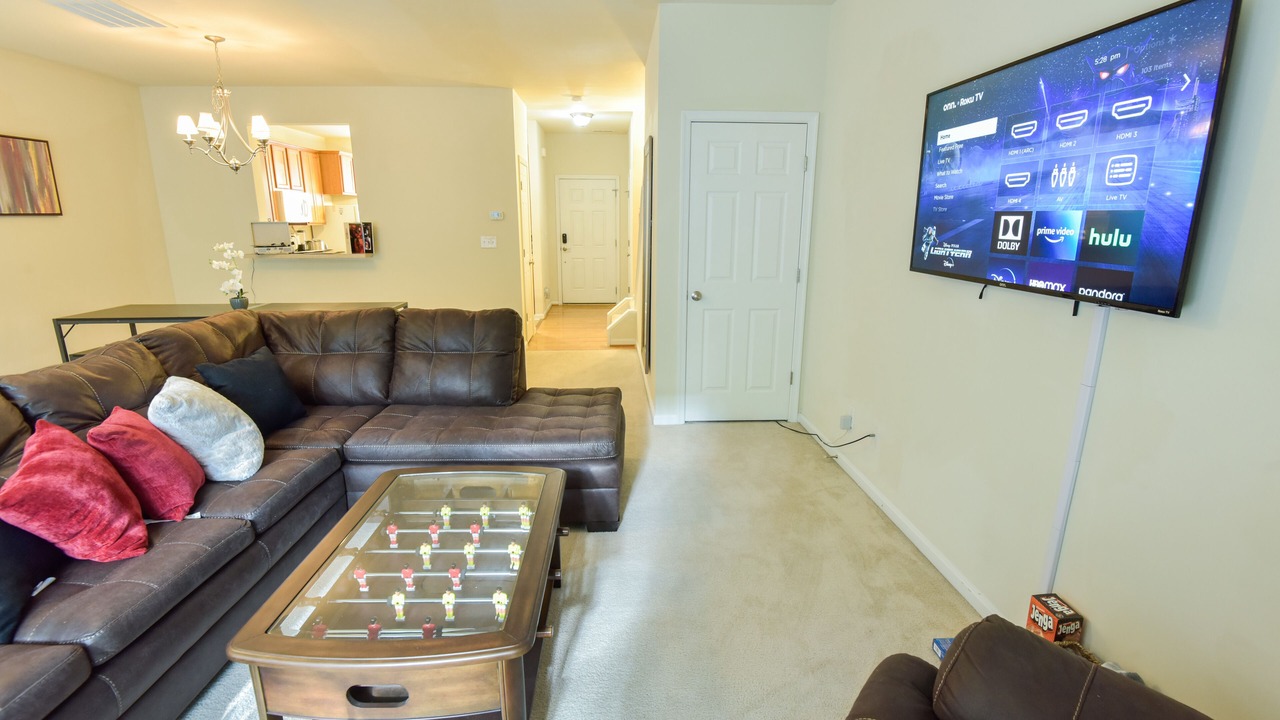 Photo of Livingroom in Charlottesville