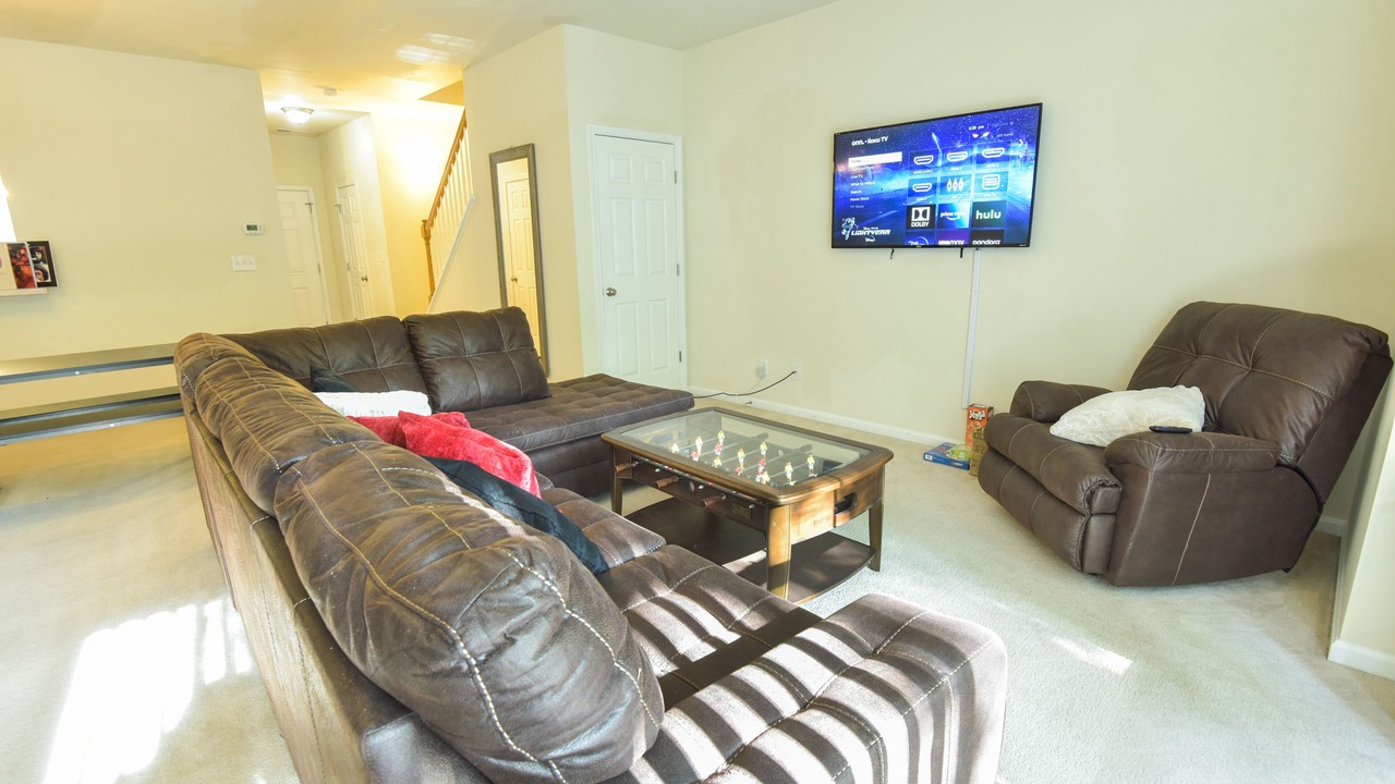 Photo of Livingroom in Charlottesville