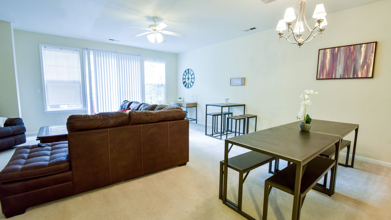 Photo of Livingroom in Charlottesville