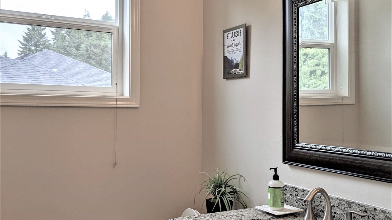 Photo of Bathroom in Kenmore