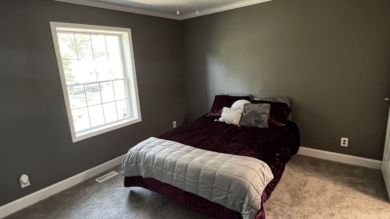 Photo of Bedroom in Laurel Lake