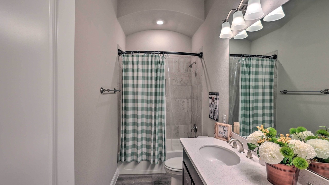 Photo of Bathroom in Parker County