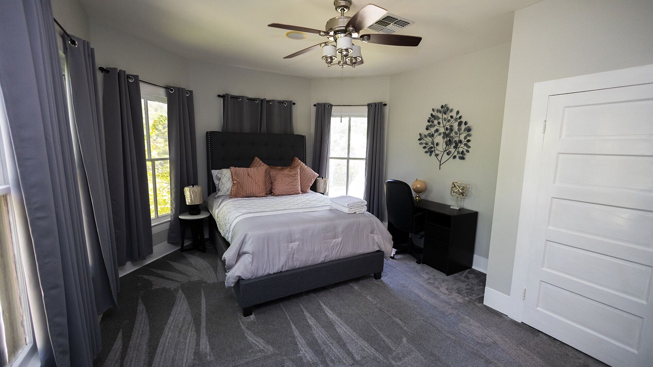 Photo of Bedroom in Victoria