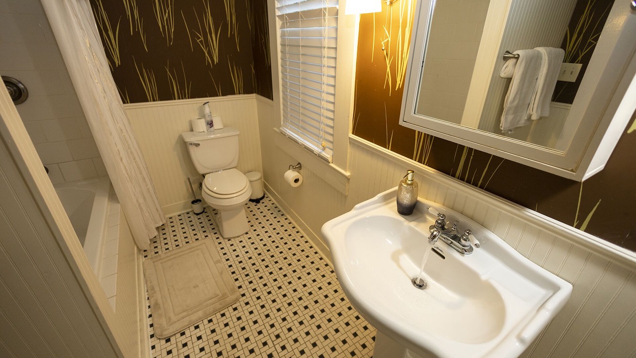 Photo of Bathroom in Victoria