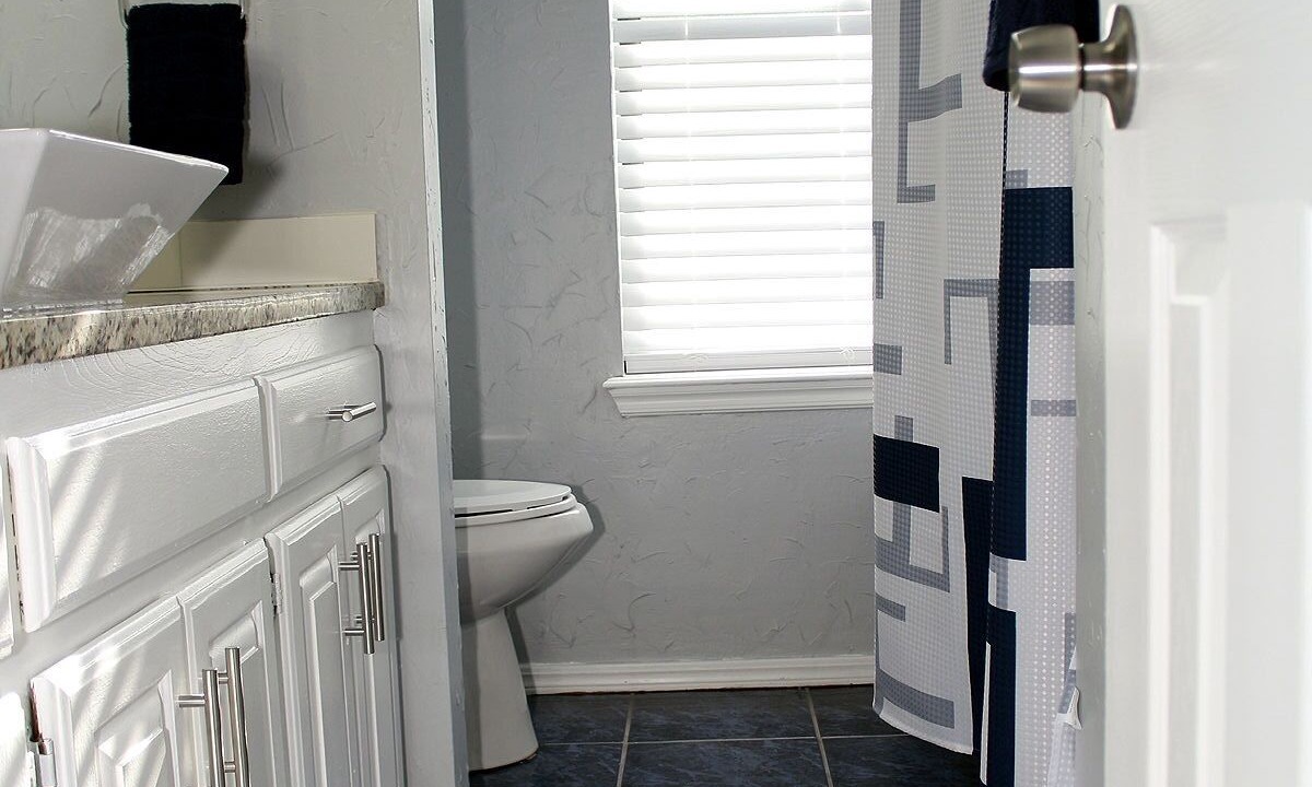 Photo of Bathroom in Lawton