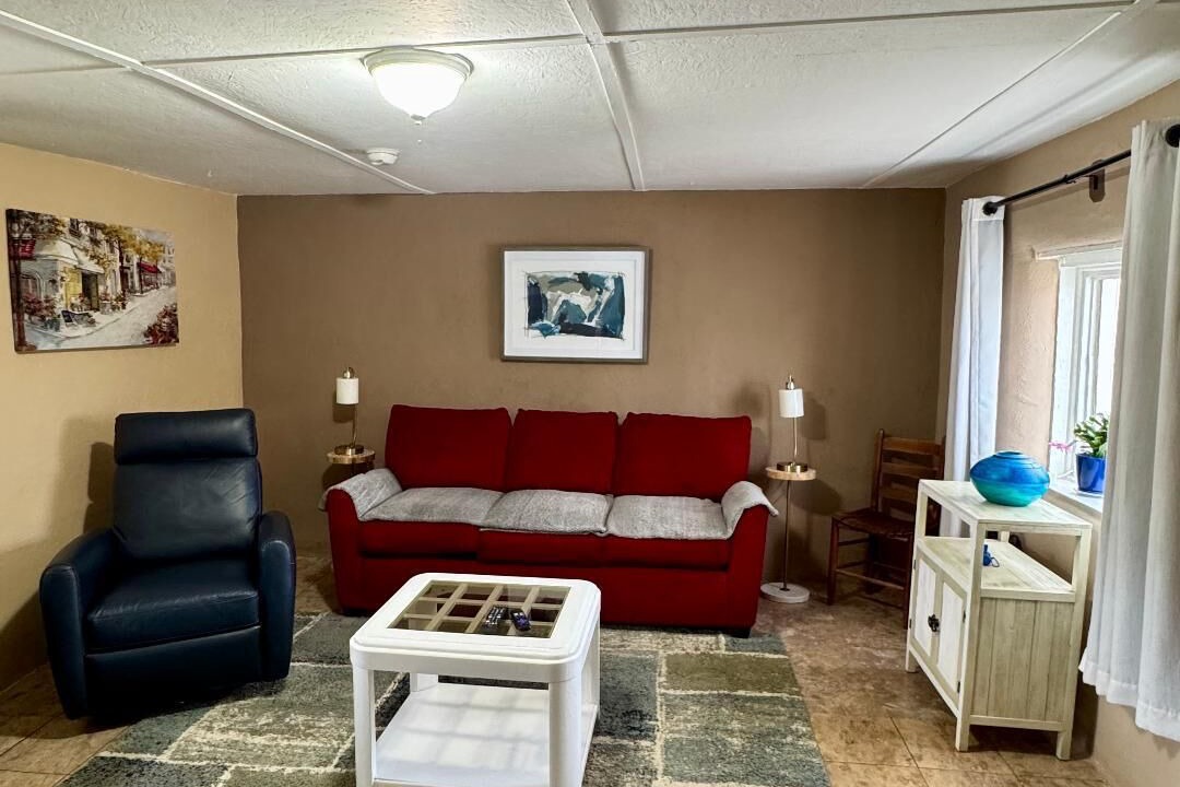 Photo of Livingroom in Taos