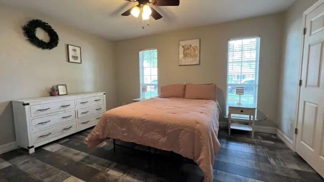 Photo of Bedroom in Beaumont