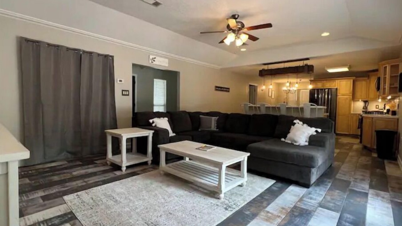 Photo of Livingroom in Beaumont