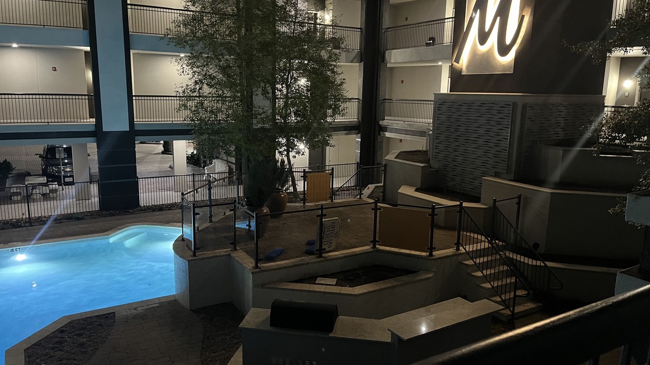 Photo of Outdoor in Uptown