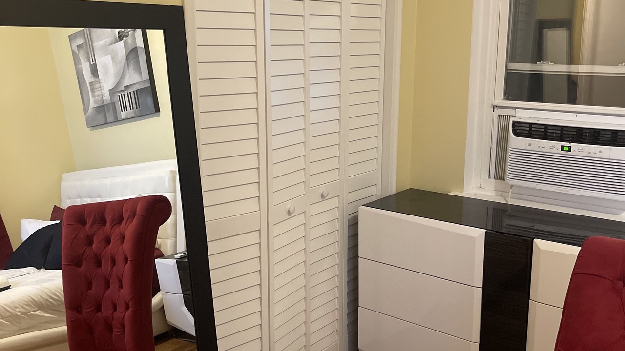 Photo of Others in Williamsbridge