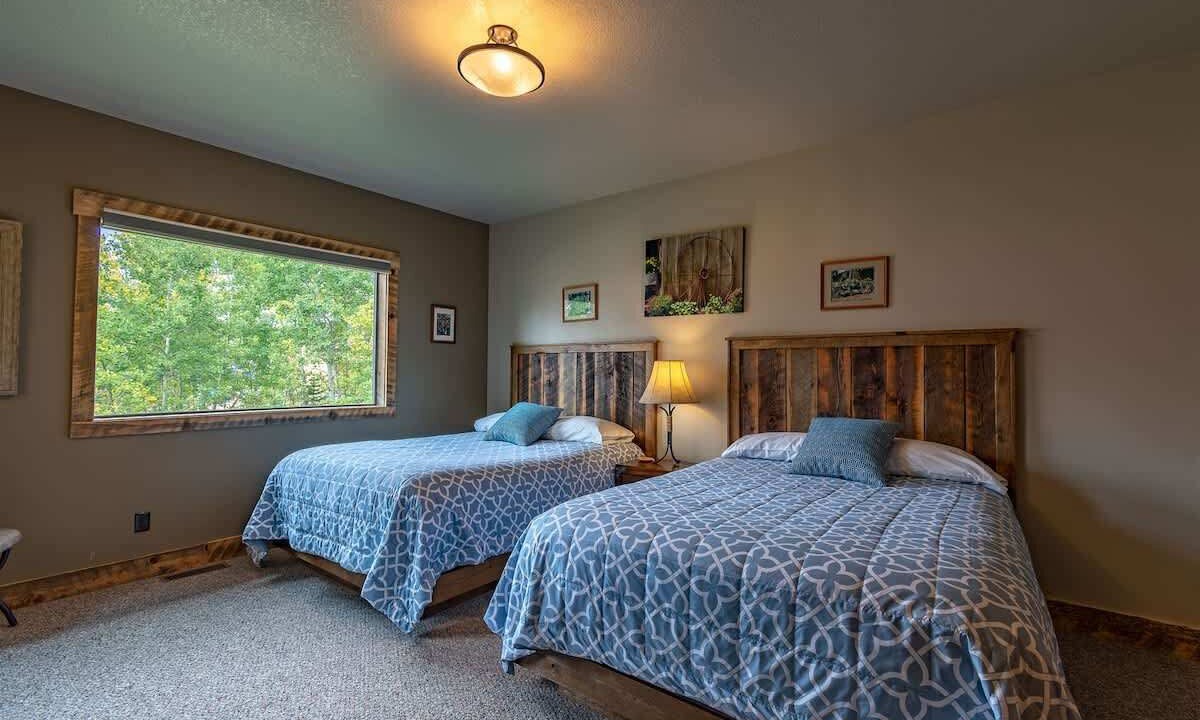 Photo of Bedroom in Lazy Acres