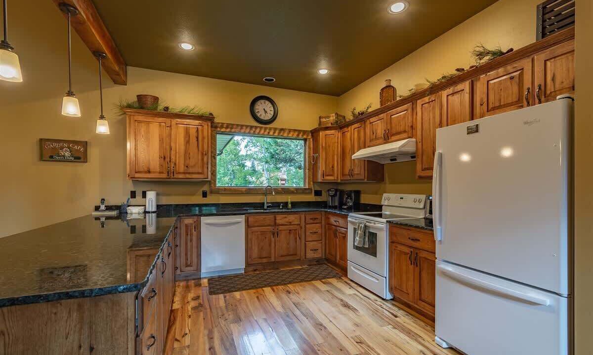 Photo of Kitchen in Lazy Acres