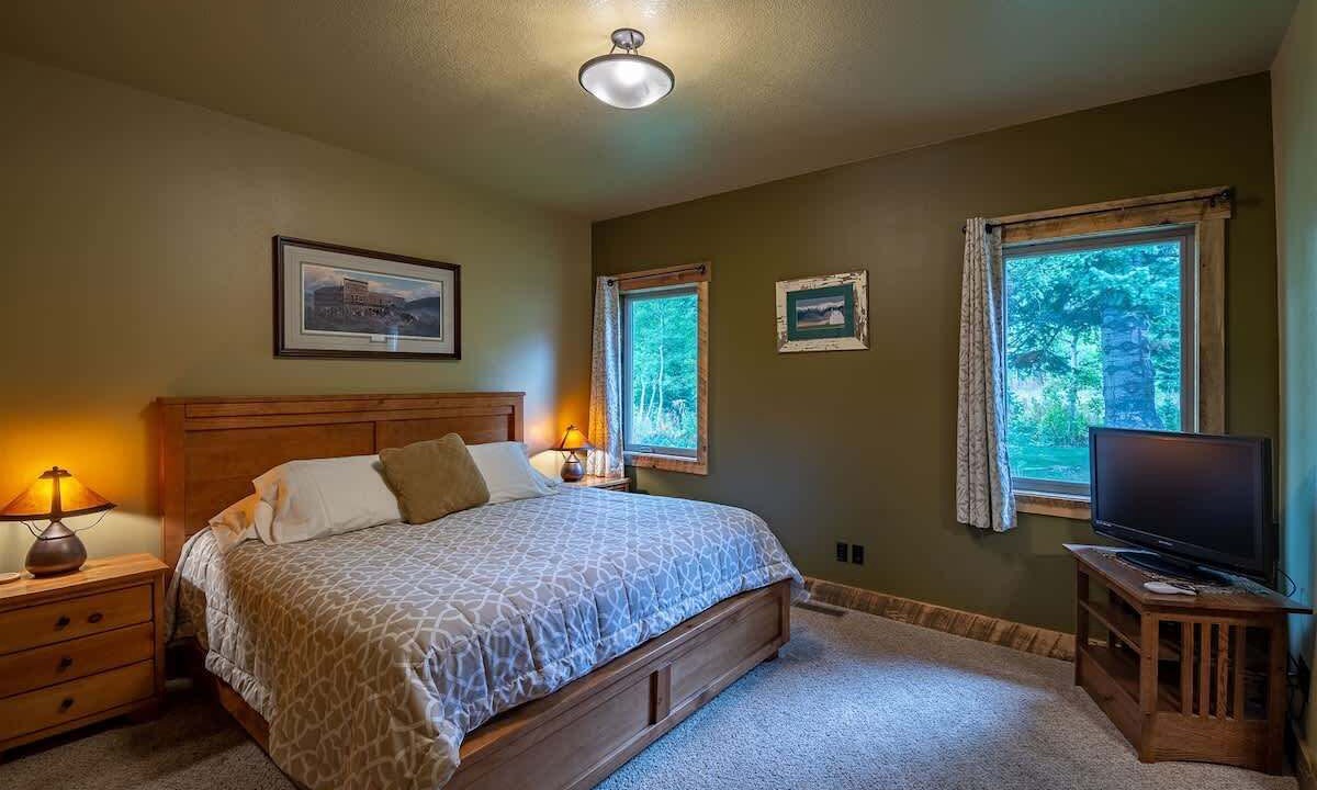 Photo of Bedroom in Lazy Acres