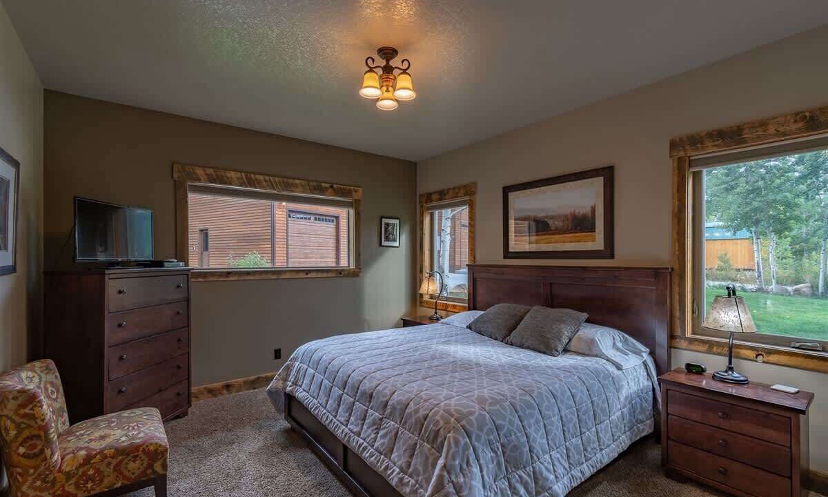 Photo of Bedroom in Lazy Acres