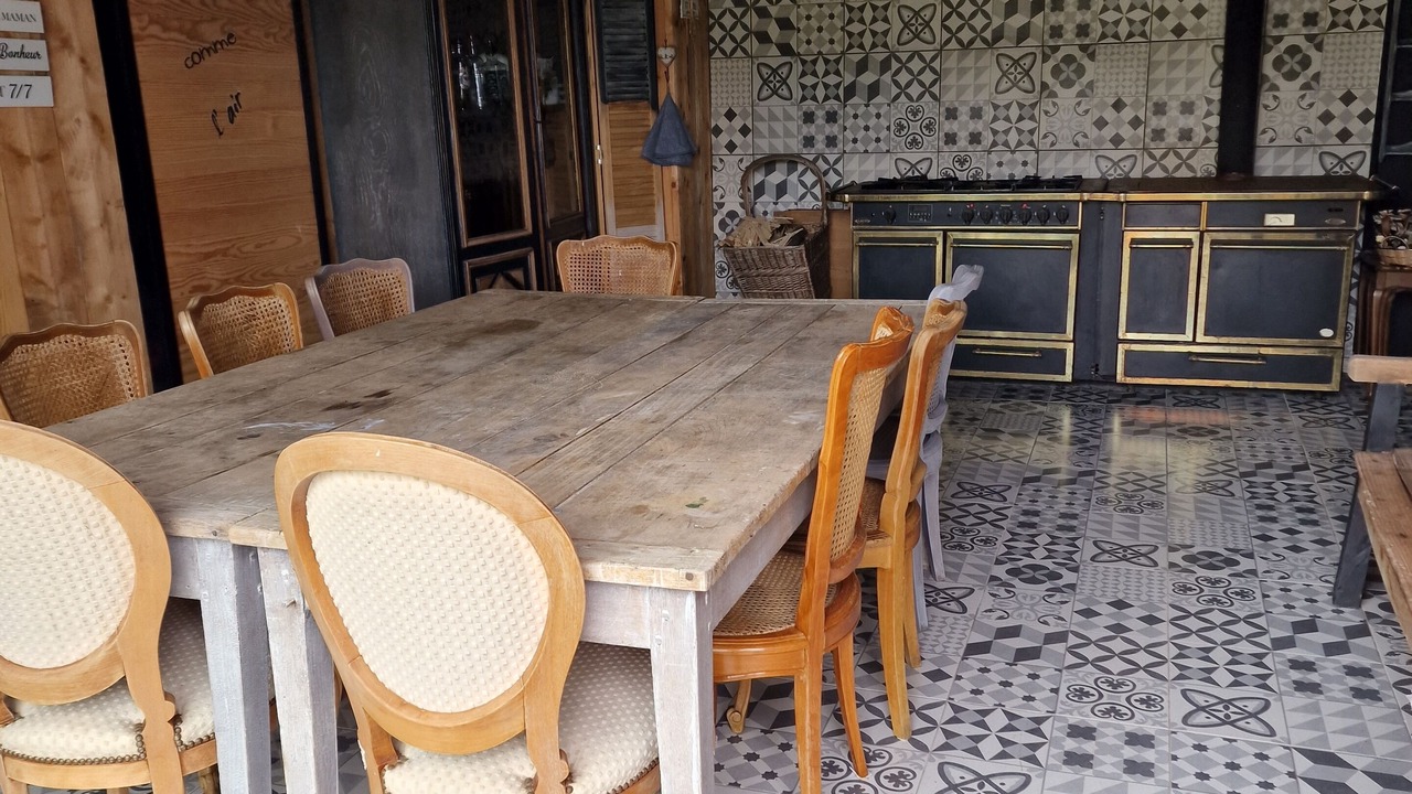 Photo of Outdoor in Brains-sur-Gee