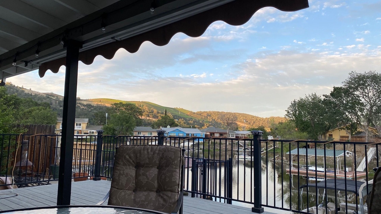 Photo of Patio Balcony in Wilbur Springs