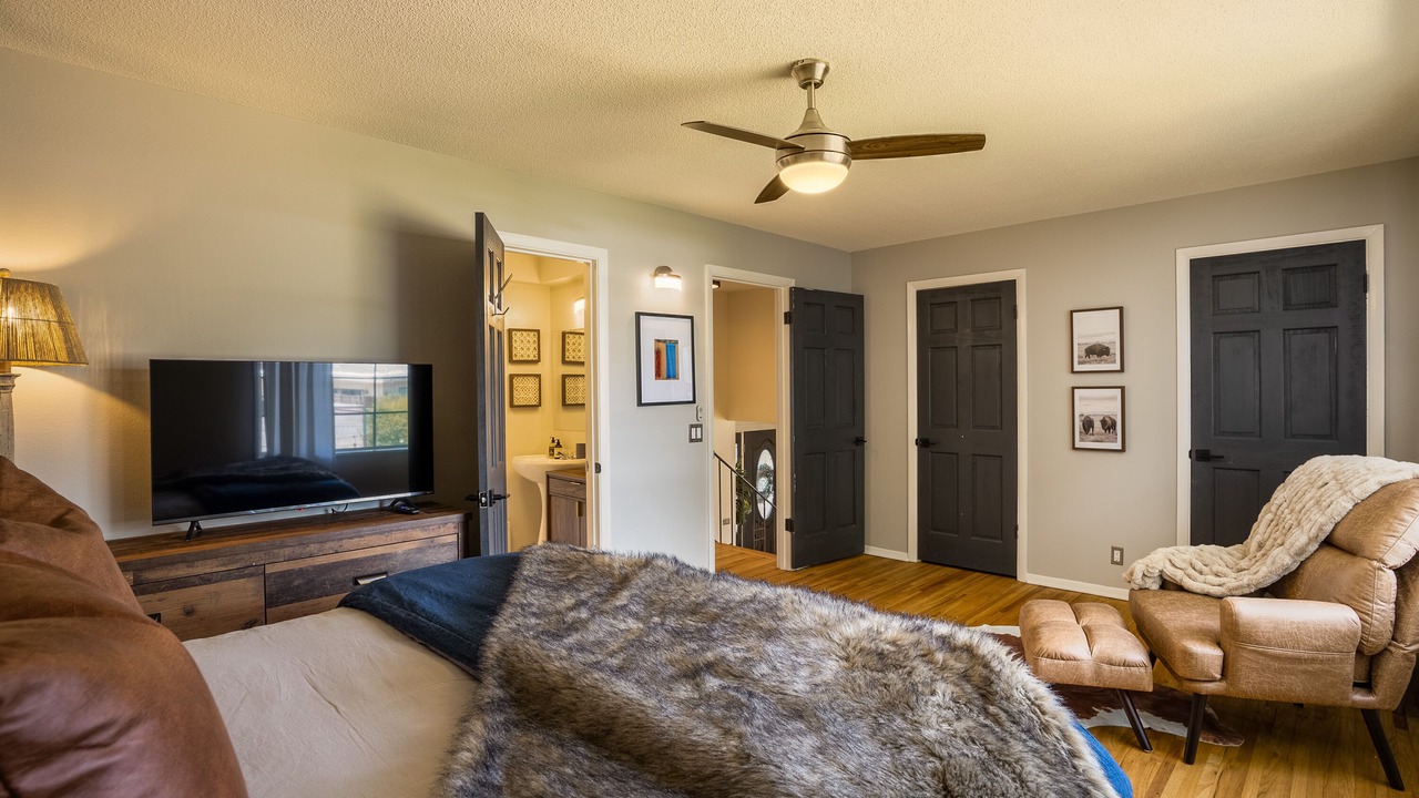 Photo of Bedroom in Northeast Heights