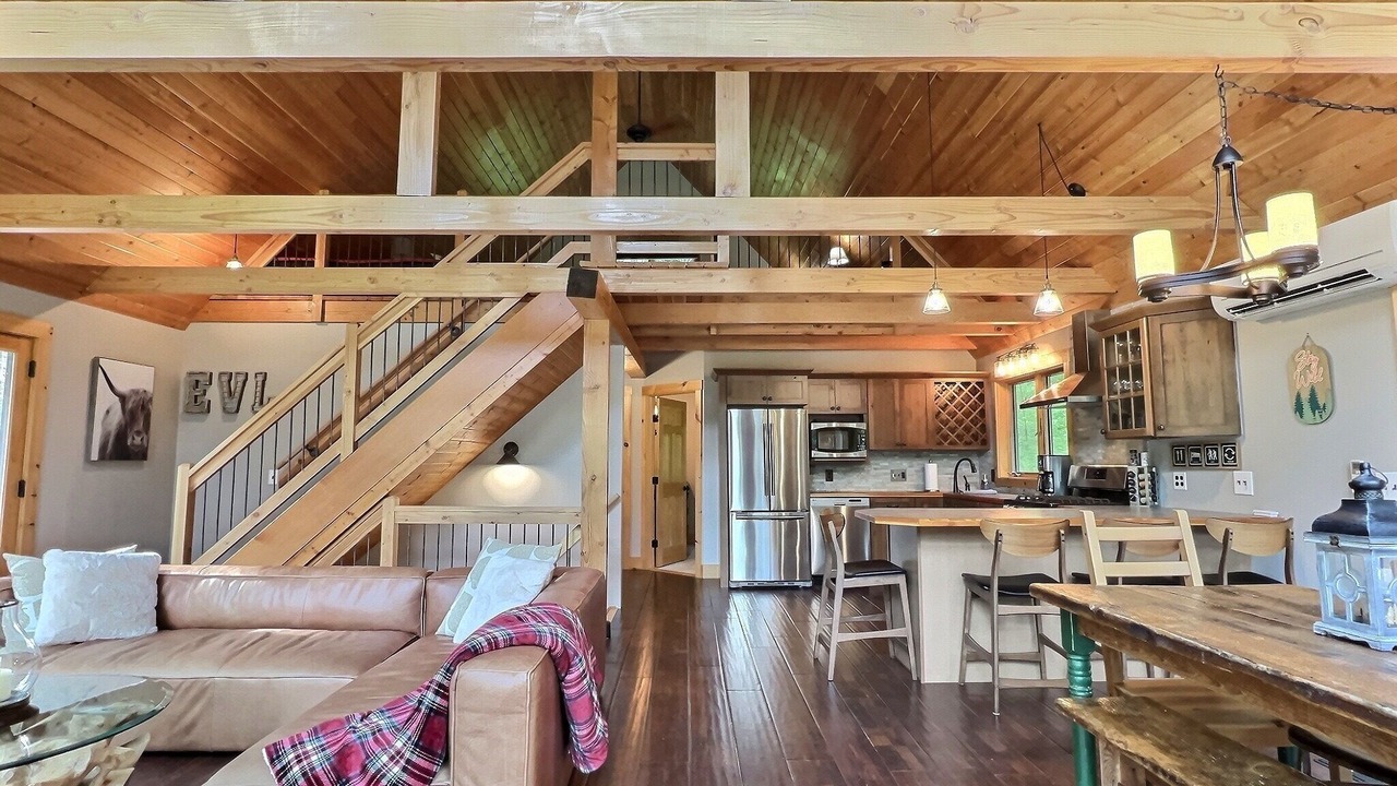 Photo of Livingroom in Little Valley