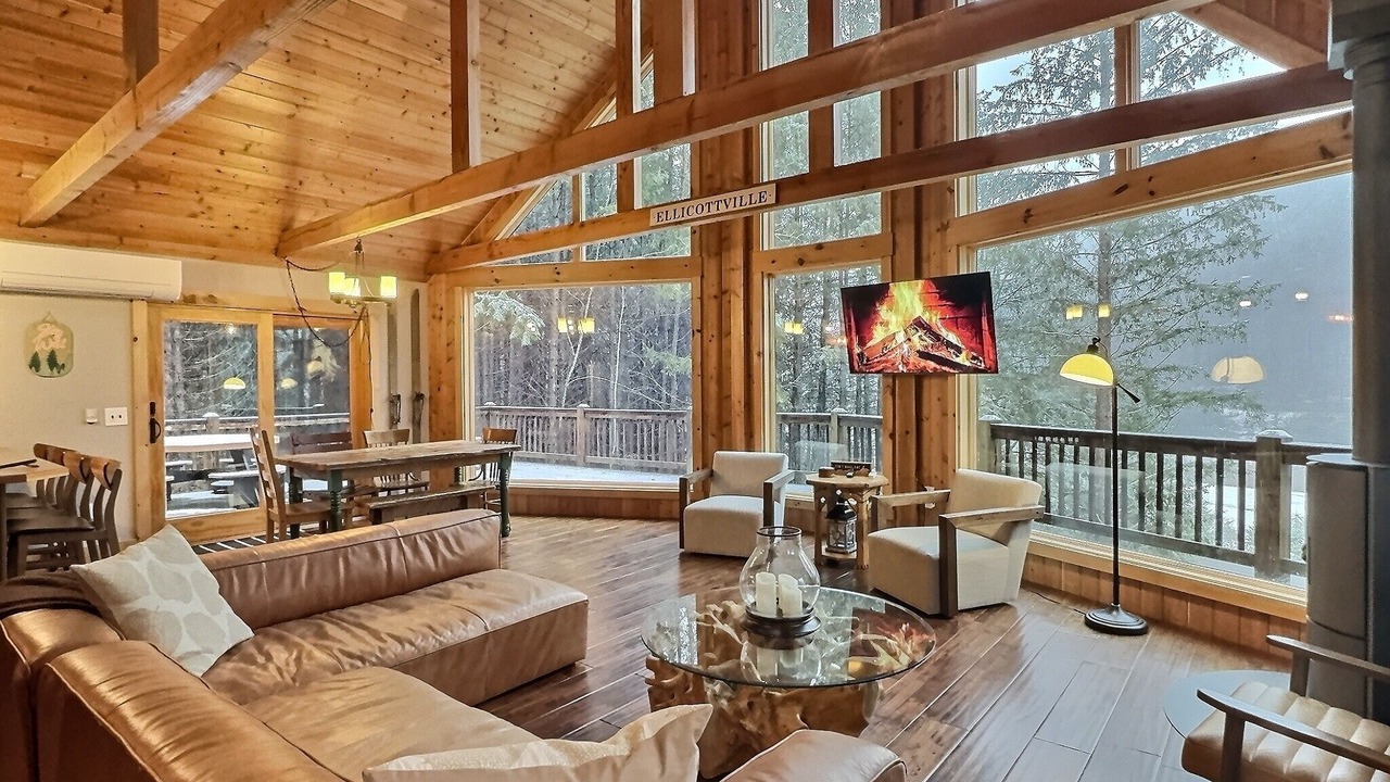 Photo of Livingroom in Little Valley