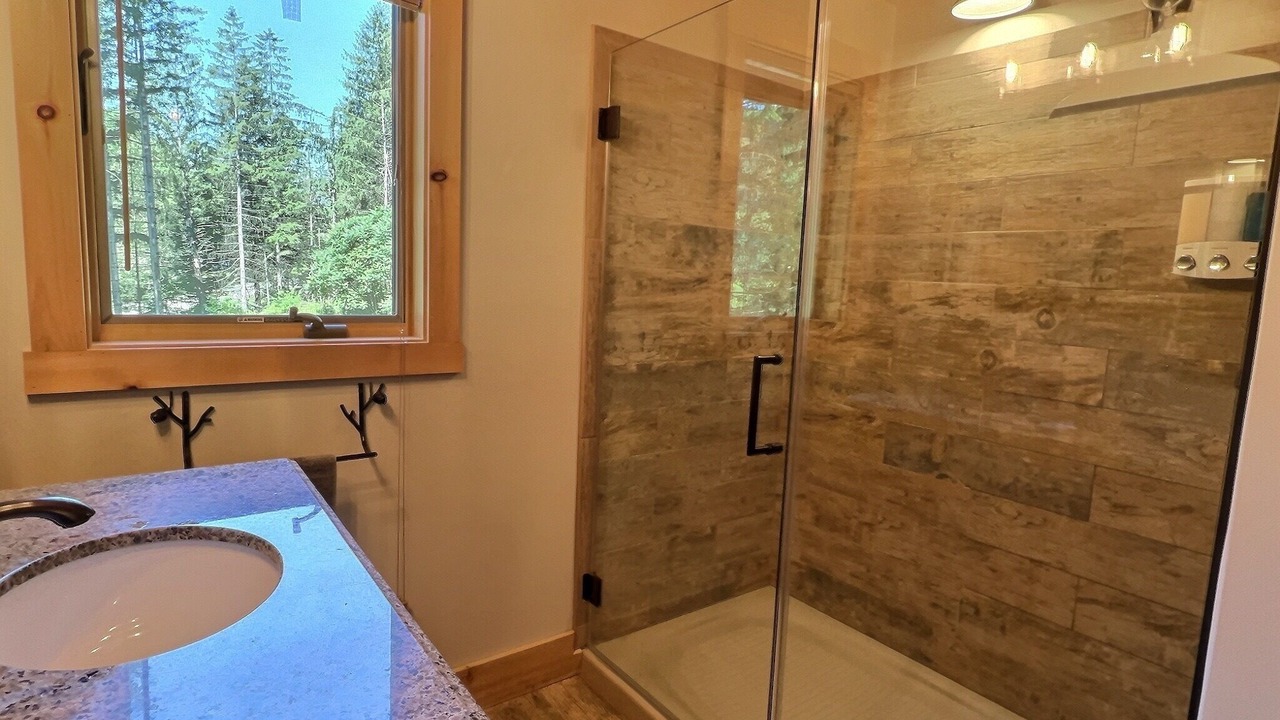 Photo of Bathroom in Little Valley