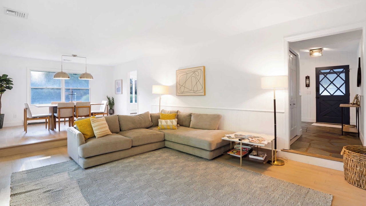 Photo of Bedroom in Mattituck