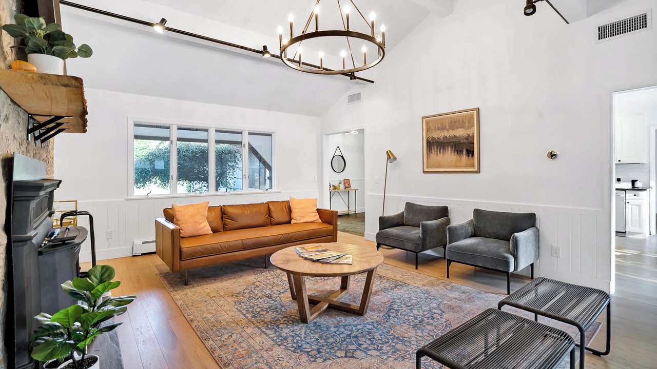 Photo of Bedroom in Mattituck