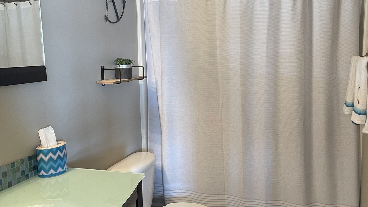 Photo of Bathroom in Camdenton