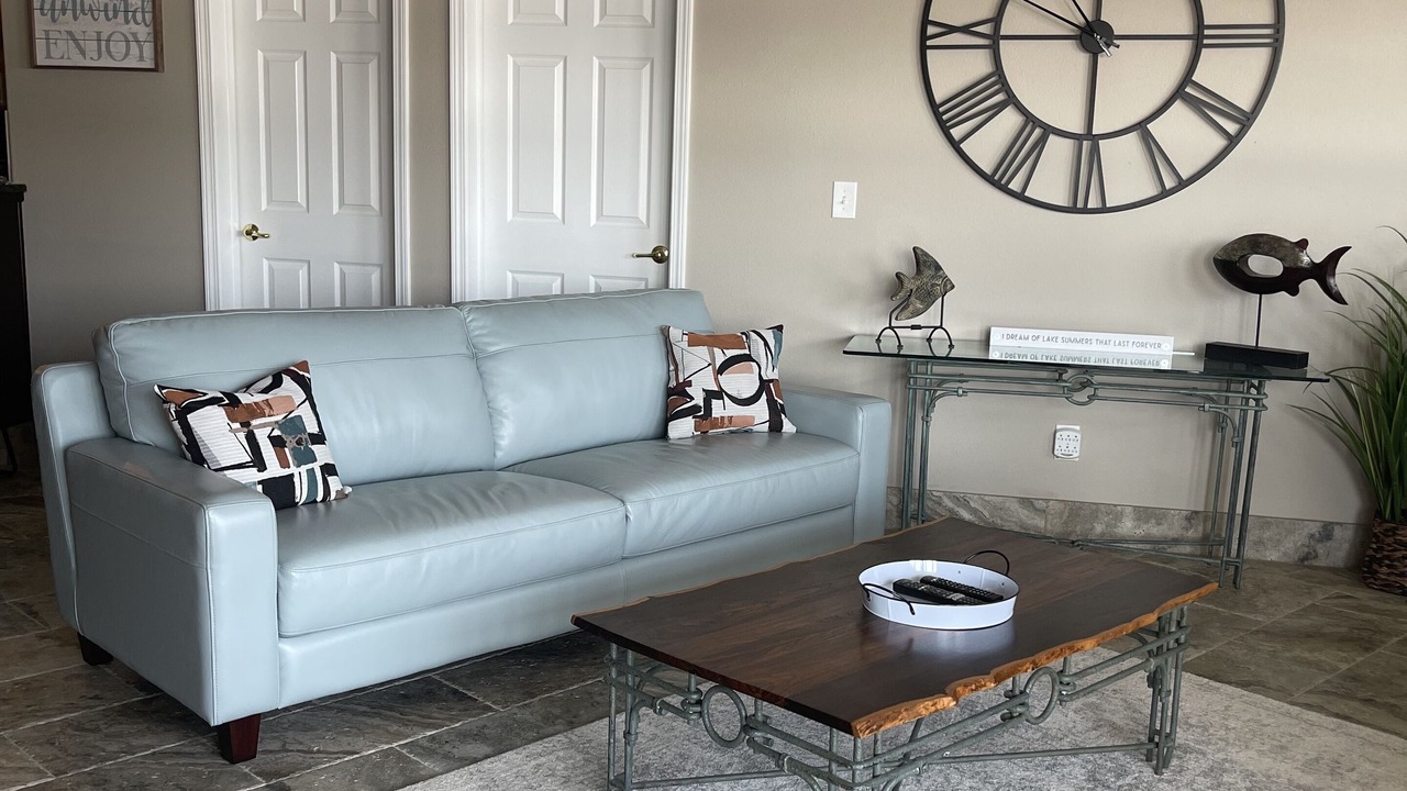Photo of Livingroom in Camdenton
