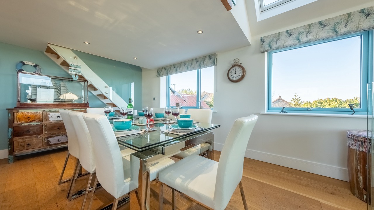 Photo of Others in Salthouse