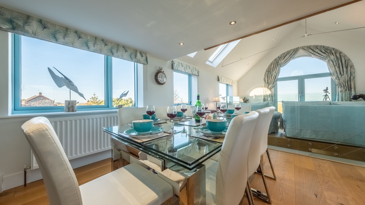 Photo of Others in Salthouse