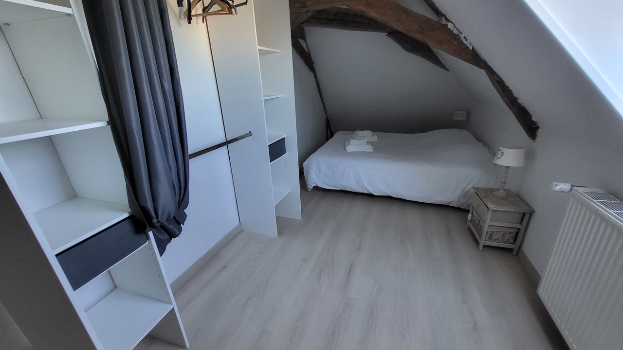 Photo of Bedroom in Coulonges-Cohan