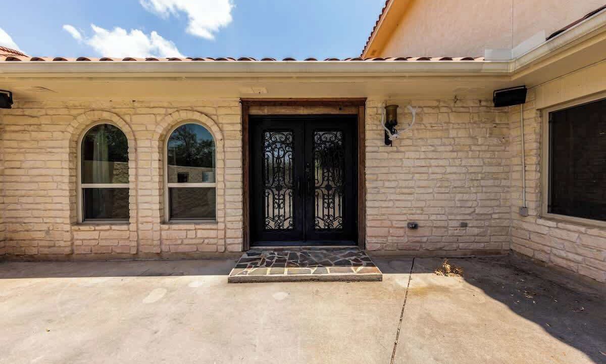 Photo of Outdoor in Gonzales