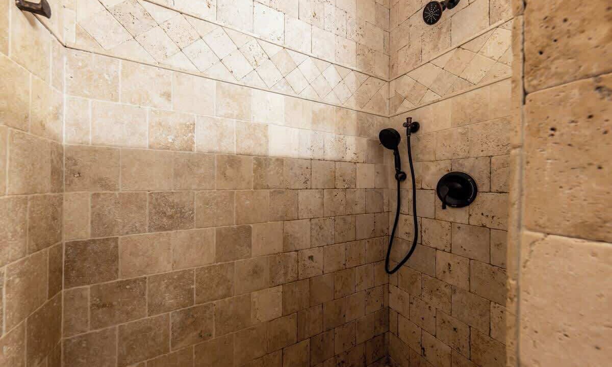 Photo of Bathroom in Gonzales