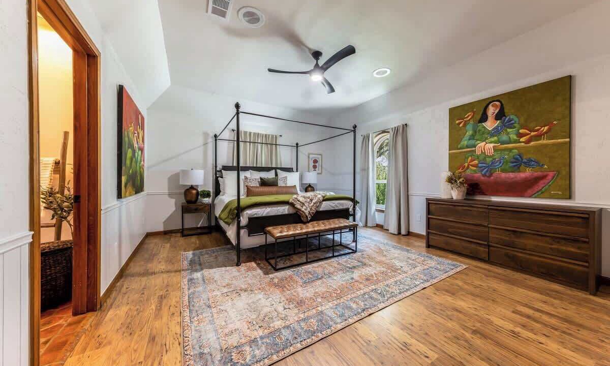 Photo of Bedroom in Gonzales