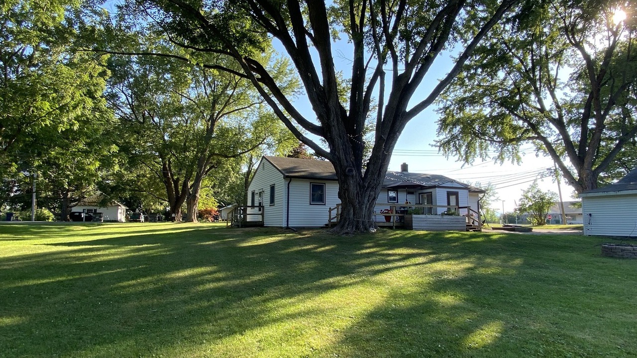Photo of Outdoor in Hollowville