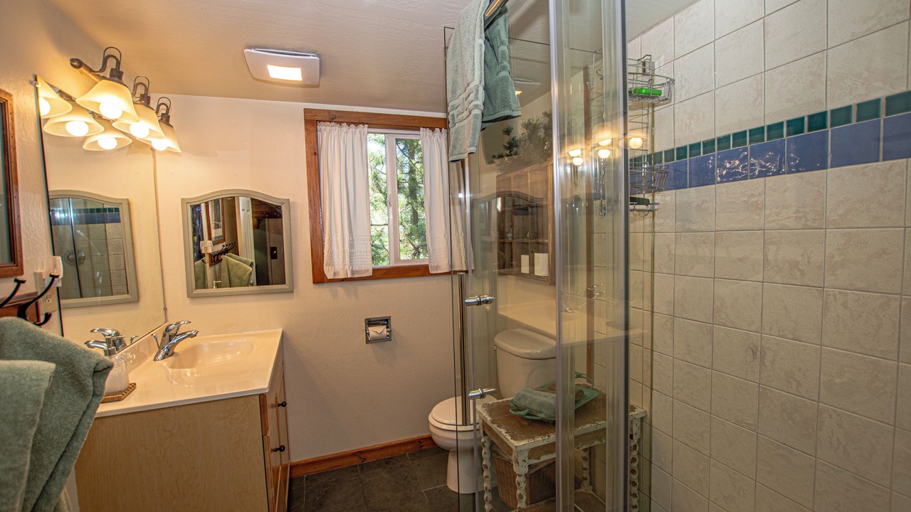 Photo of Bathroom in Comstock Acres