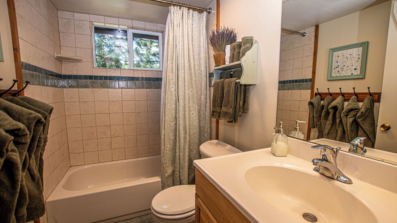 Photo of Bathroom in Comstock Acres