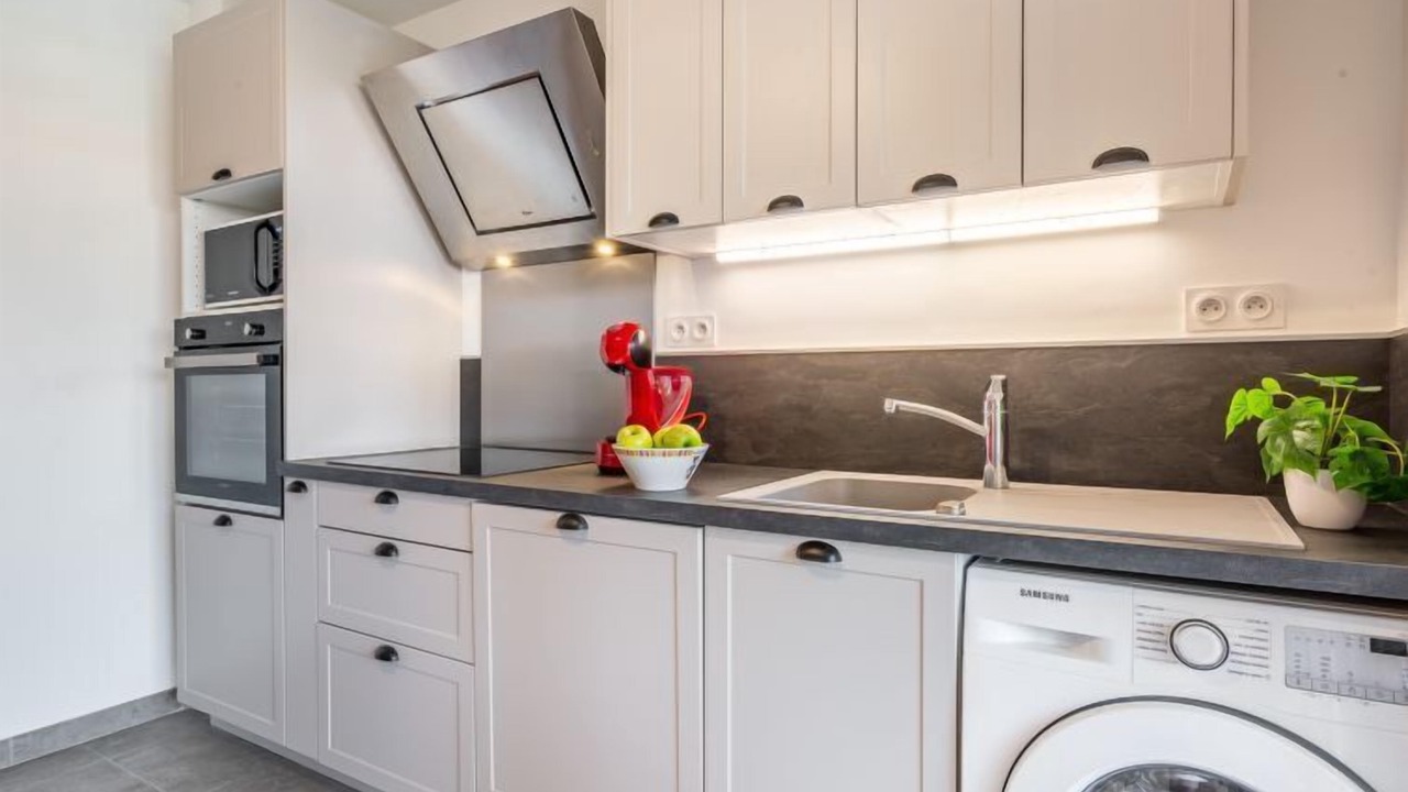 Photo of Bedroom in Saint-Laurent-du-Var