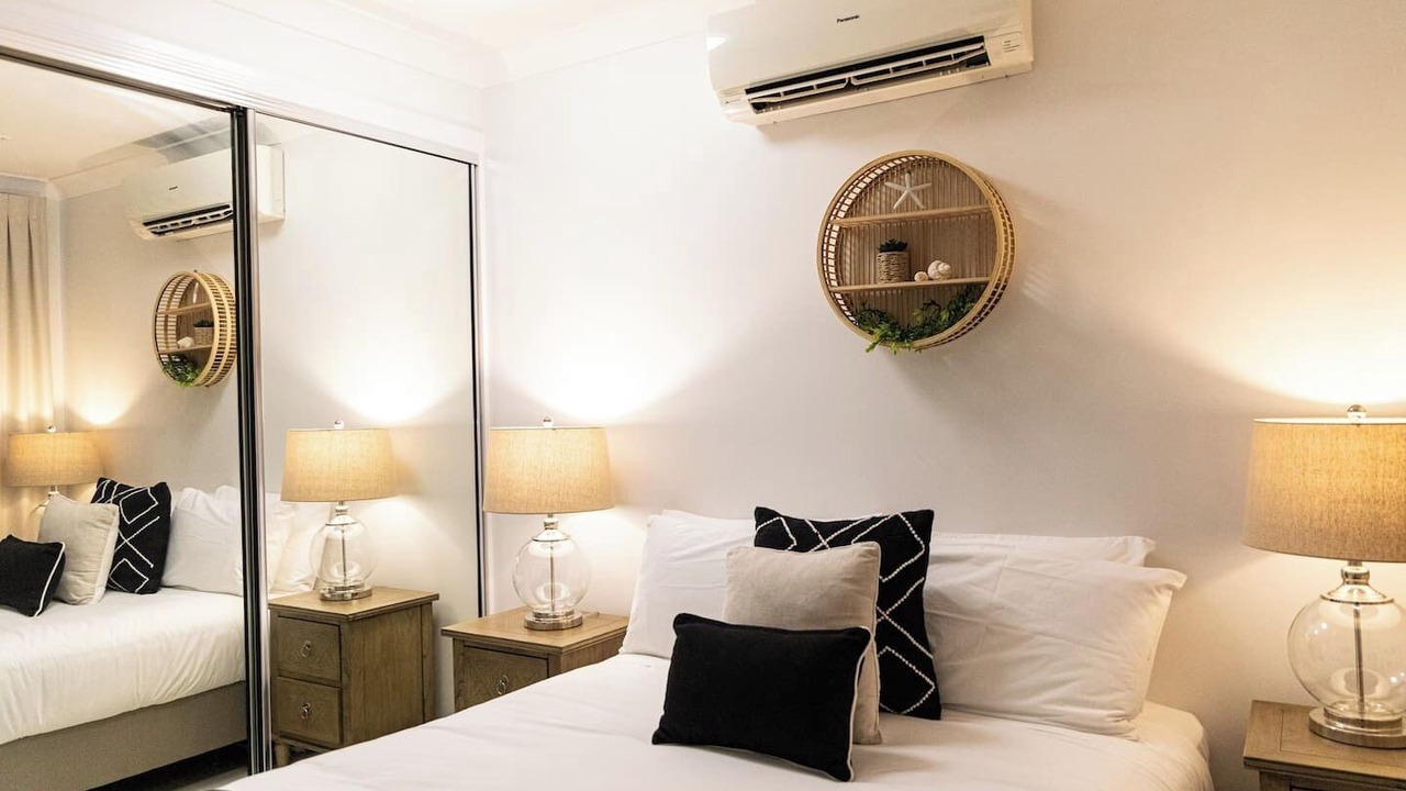 Photo of Bedroom in Trinity Beach